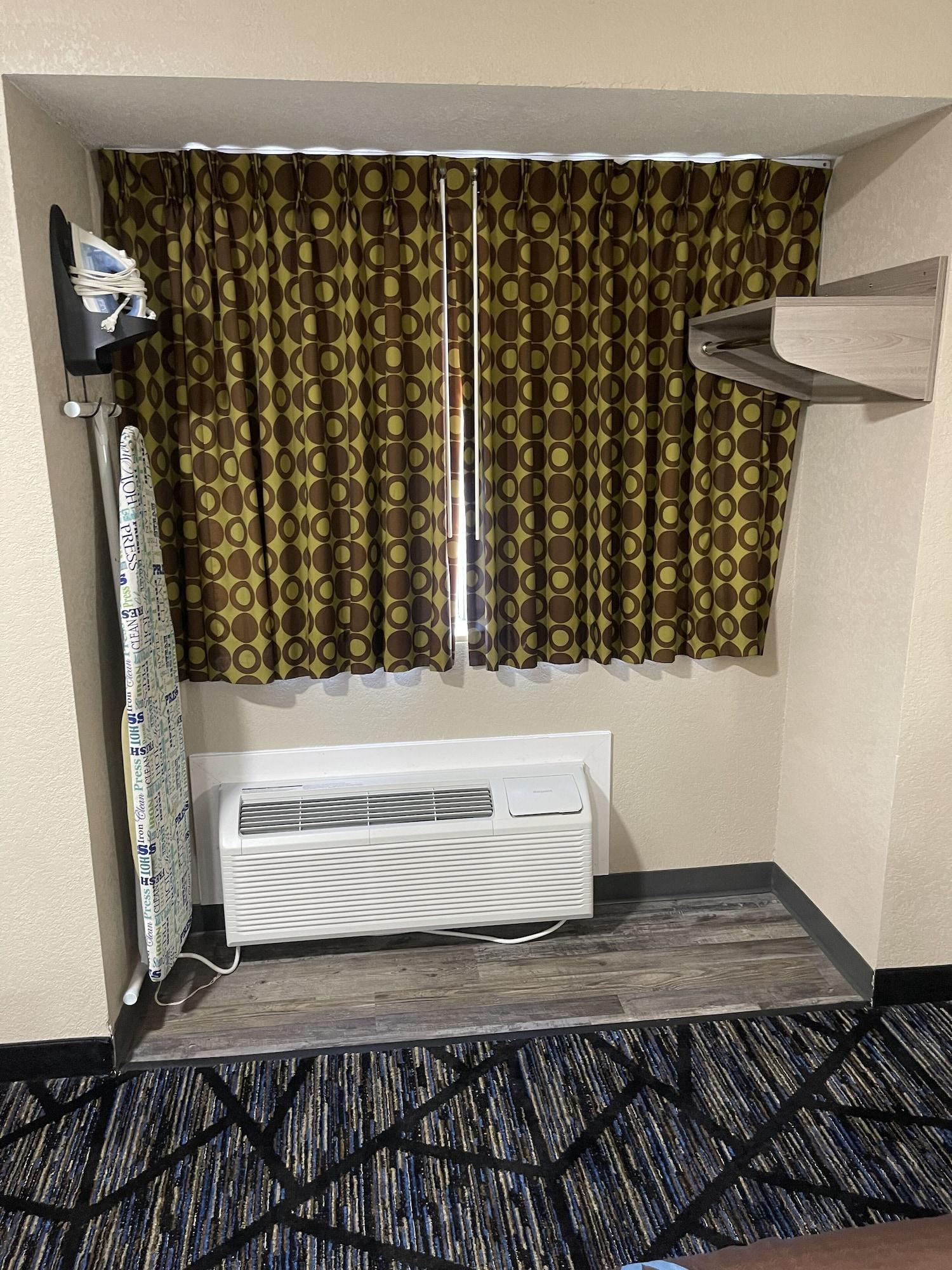 Super 8 By Wyndham San Antonio Downtown Ne Hotell Eksteriør bilde